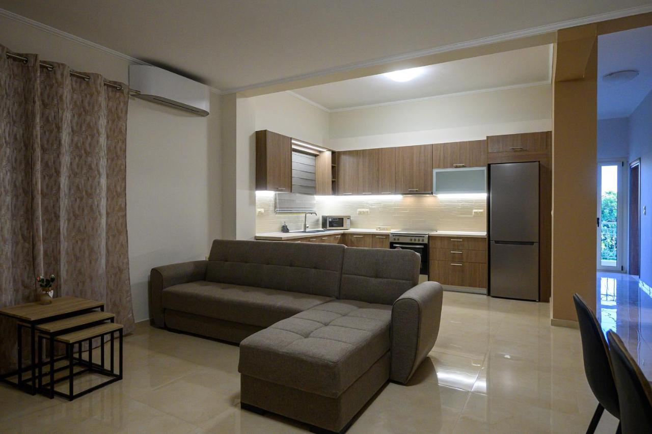 Kv Apartments Каламата Екстер'єр фото